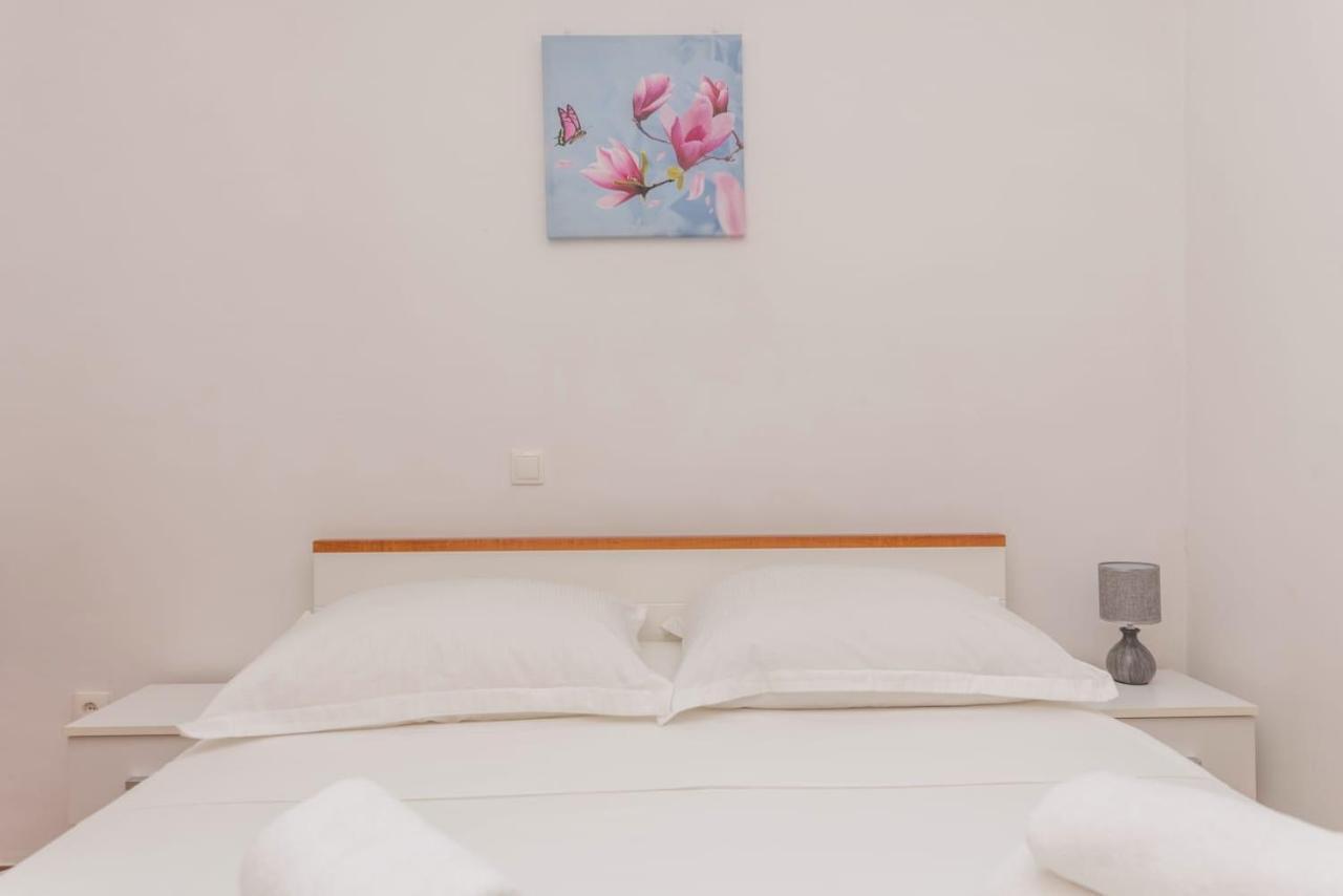 Apartment Alen Makarska Buitenkant foto