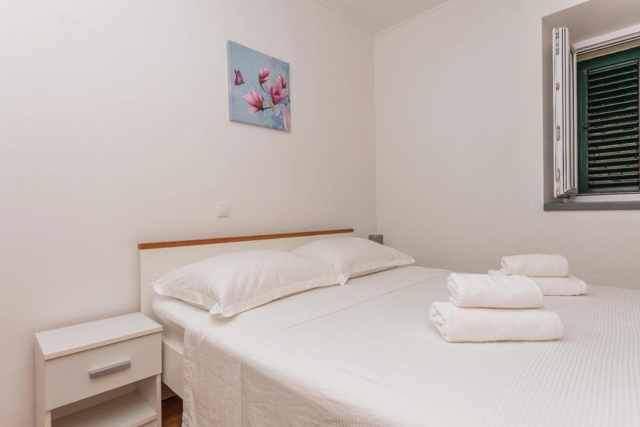 Apartment Alen Makarska Buitenkant foto