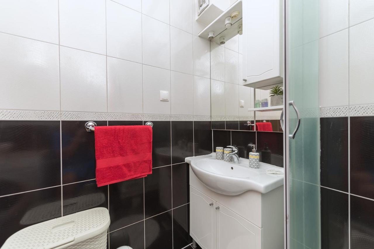 Apartment Alen Makarska Buitenkant foto