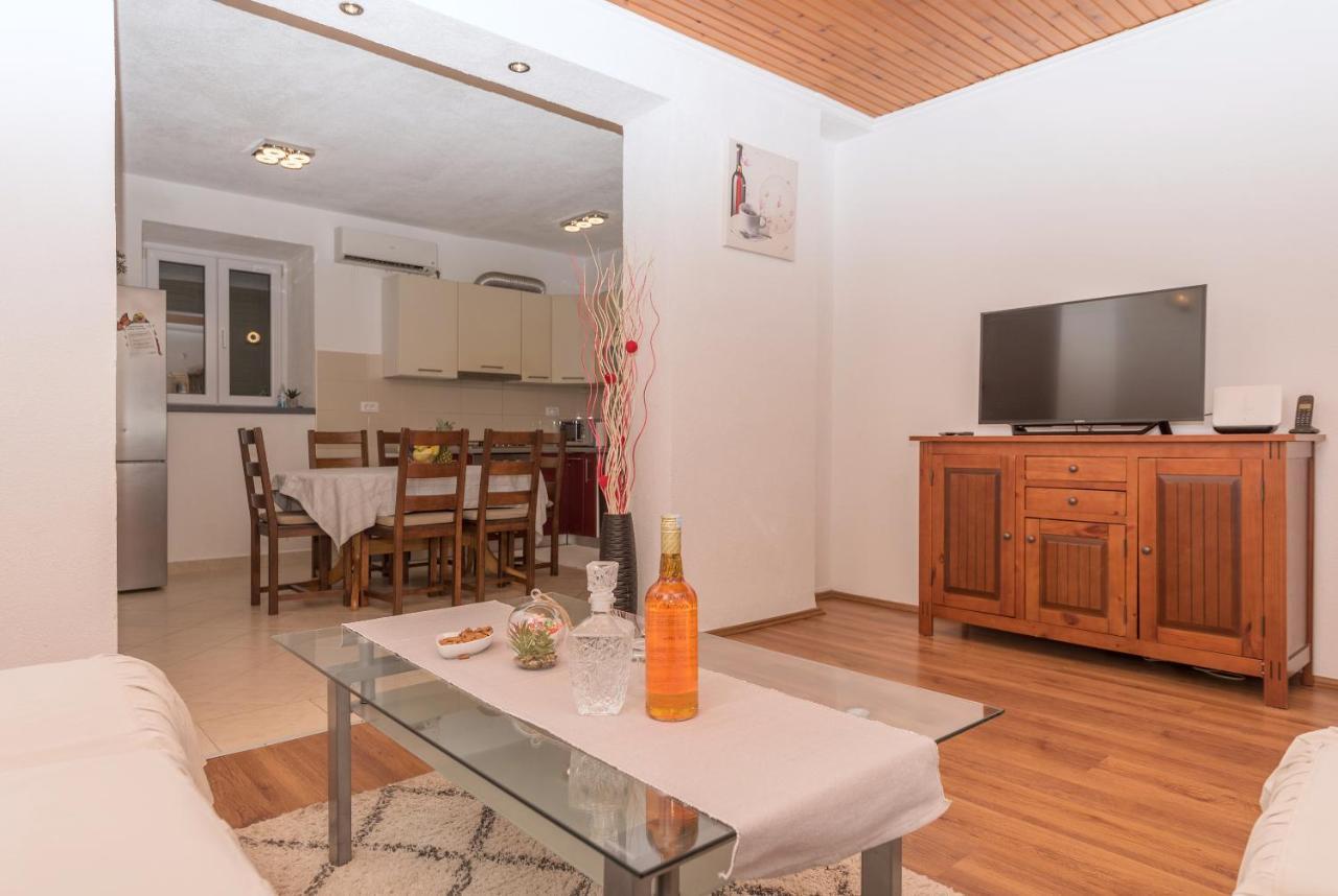 Apartment Alen Makarska Buitenkant foto